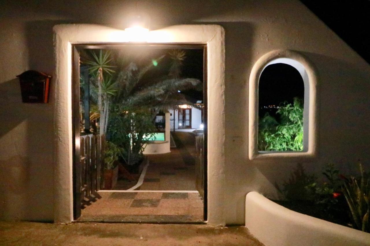 Oasis Surf House Apartment Soo Exterior photo